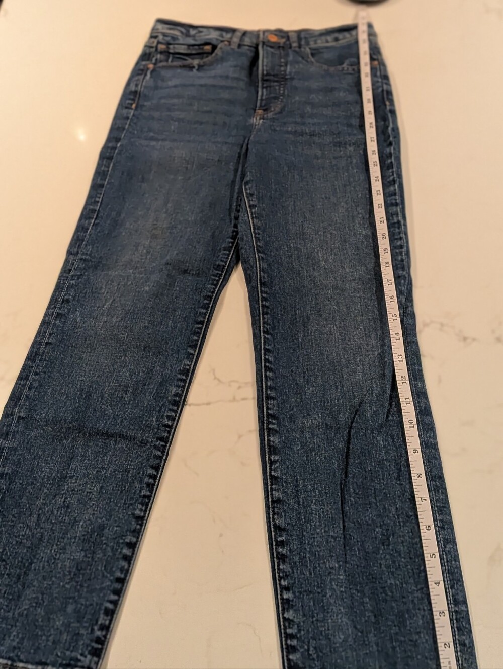 Dark Wash Blue Slim Super High-Rise Straight Jeans (Size 4/R) - Picture 9 of 9